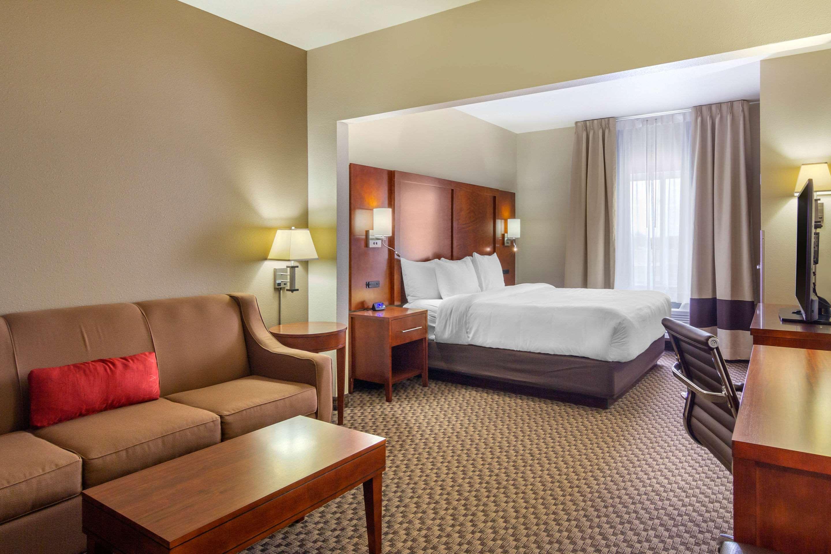 Comfort Inn & Suites Стерлинг Экстерьер фото