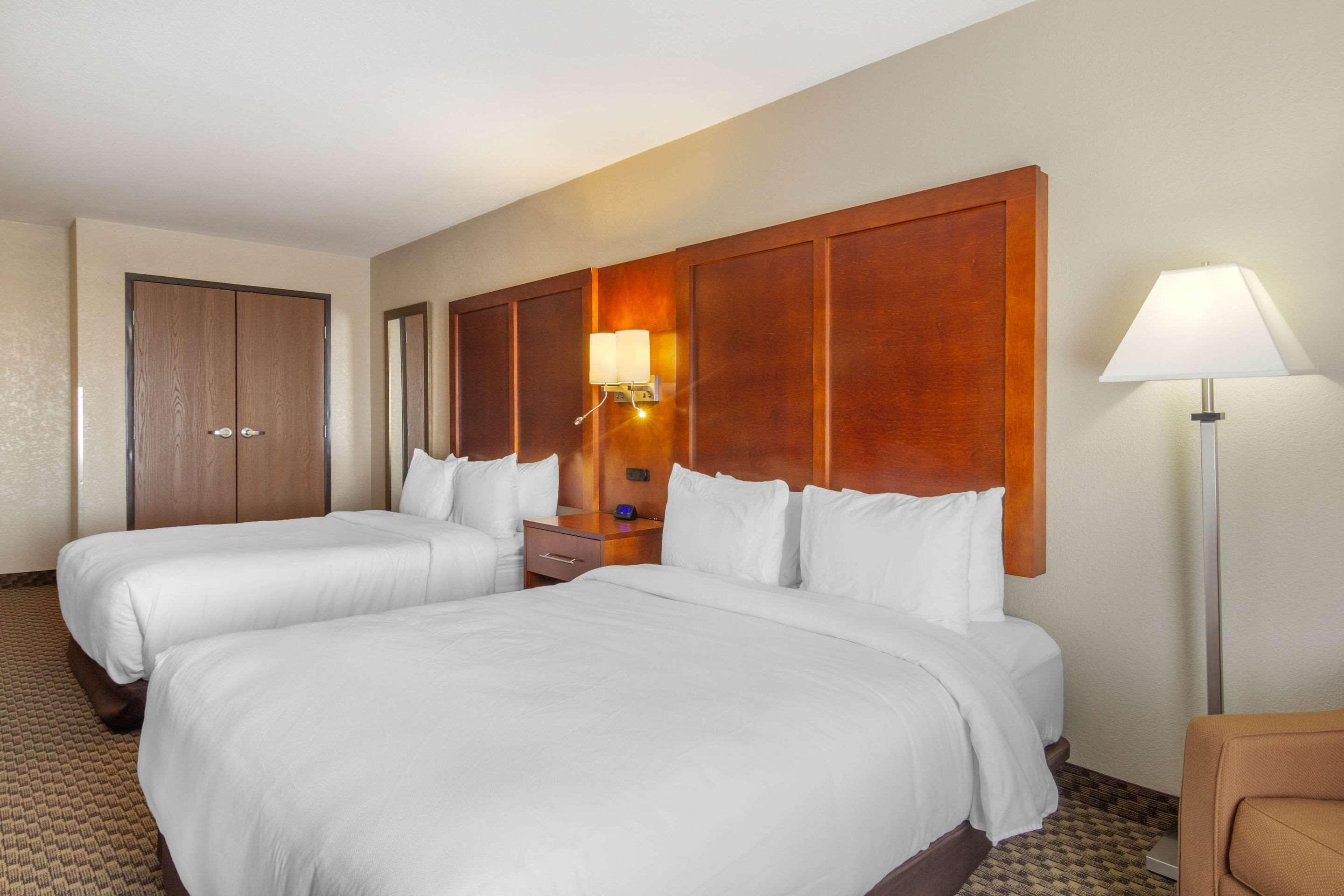 Comfort Inn & Suites Стерлинг Экстерьер фото